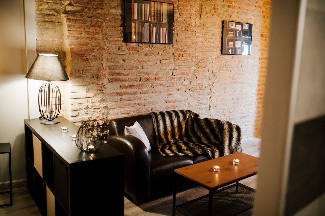 La Suite Romantique Avec Jacuzzi Au Coeur De Perpignan Zewnętrze zdjęcie